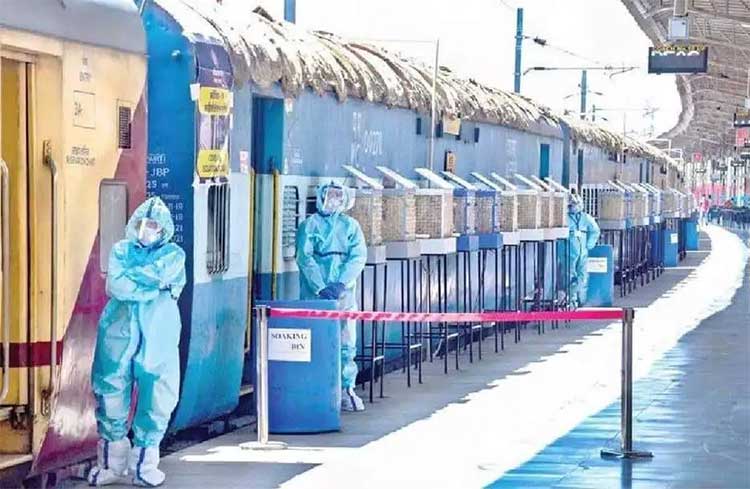 indian railways prepared coaches in trains for covid treatment 