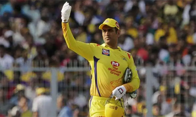 ms dhoni fined rs 12 lakhs for slow over rate in ipl match with delhi 