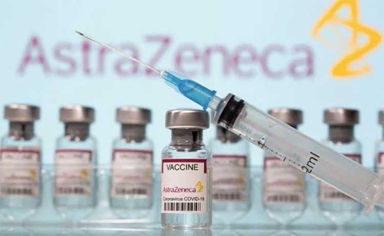 youth died after taking astrazeneca vaccine italy halts it 