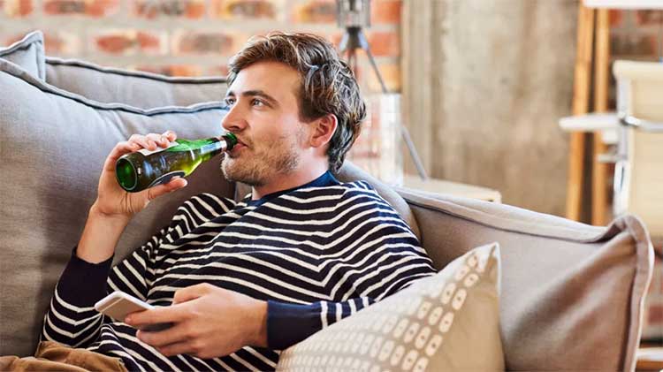 can you drink alcohol before and after taking covid vaccine 
