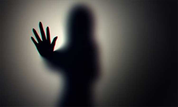 father and son laingika dadi on woman and sold her to a man 