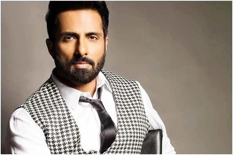 will help everybody who come ask for help says sonusood 