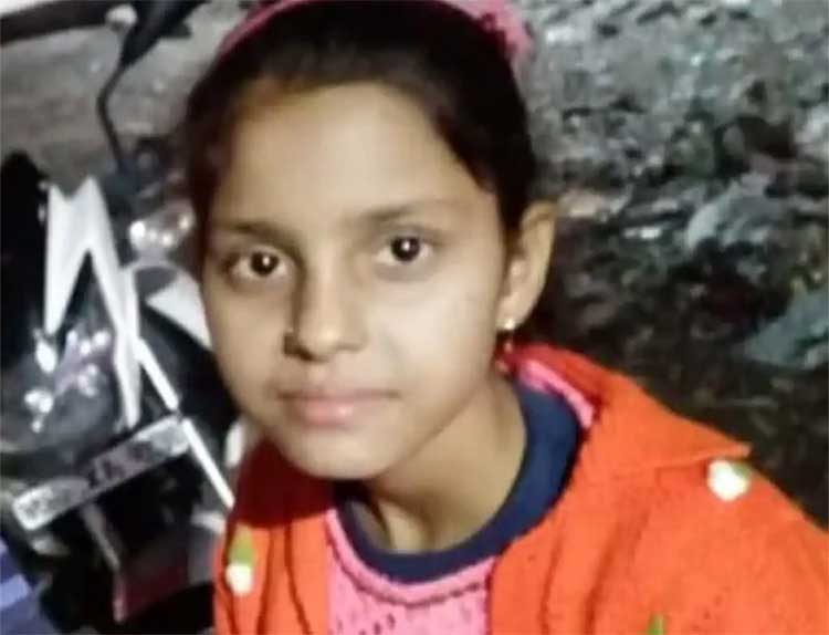 principal insulted girl for school fess she died after came home 