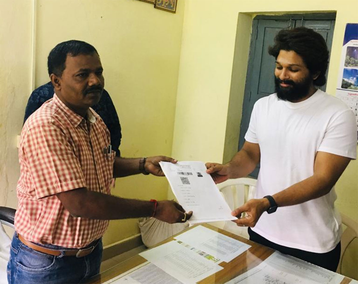 Allu Arjun gone to shankarpally for land registration 
