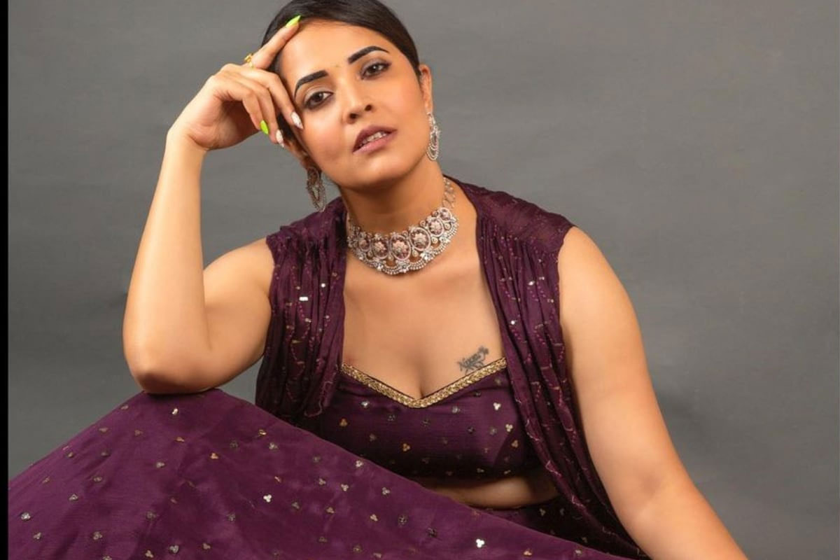 Anasuya  got another chance in a special song 