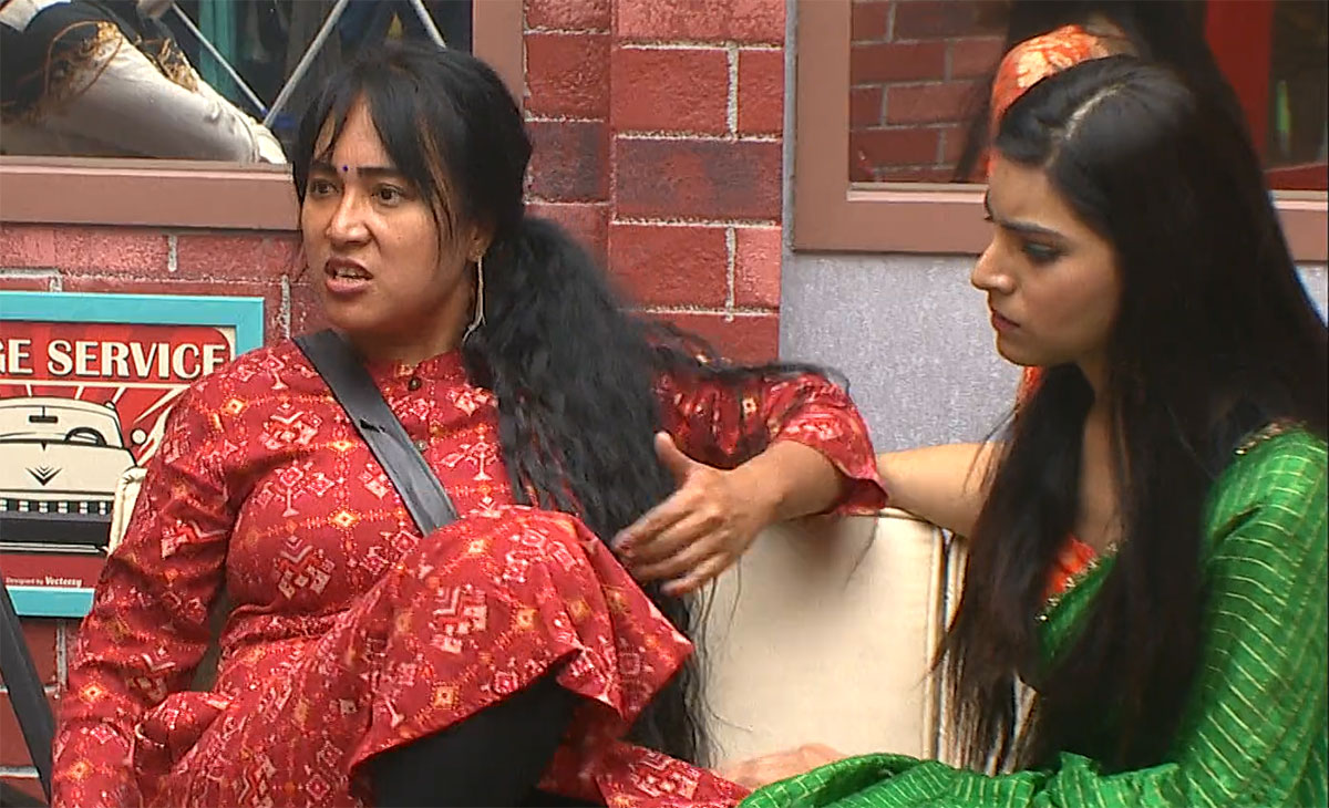 Bigg Boss 5 ani master fire in captaincy task 