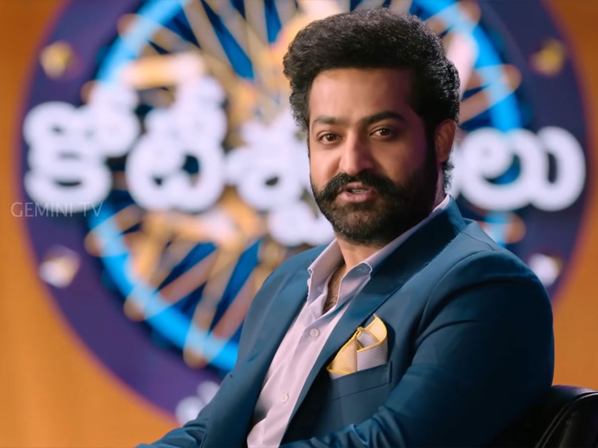 Evaru Meelo Koteeswarulu contestant won rs 1 crore for the first time 