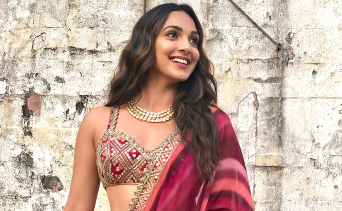 kiara advani : గంప గుత్త‌గా మొత్తం ఒకే డీల్‌.. రూ.12 కోట్ల‌కు కియారా అద్వానీకి బంప‌ర్ ఆఫ‌ర్ ?