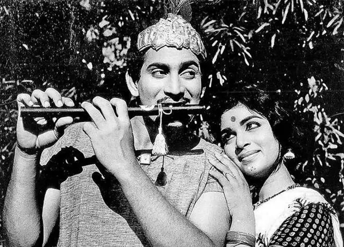 Krishna Vijaya Nirmala know how they fall in love 