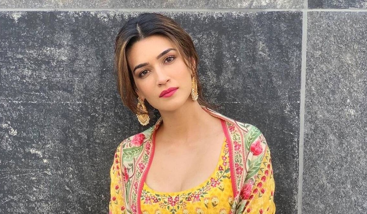 Kriti Sanon : ఆ పని చేయనని నిర్మొహమాటంగా చెప్పిన మహేష్ హీరోయిన్..!