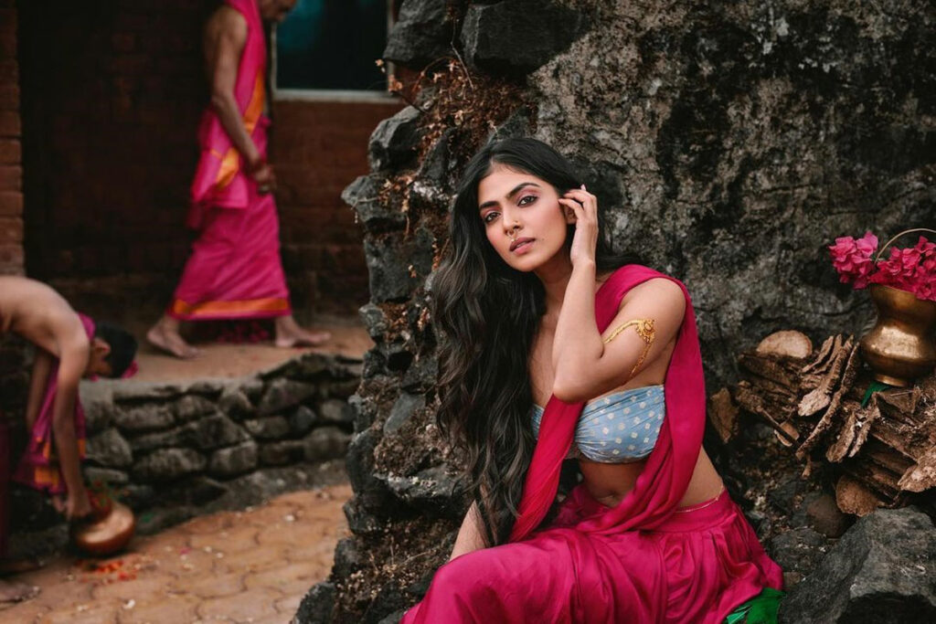 Malavika Mohanan amazing new photos posted in instagram 