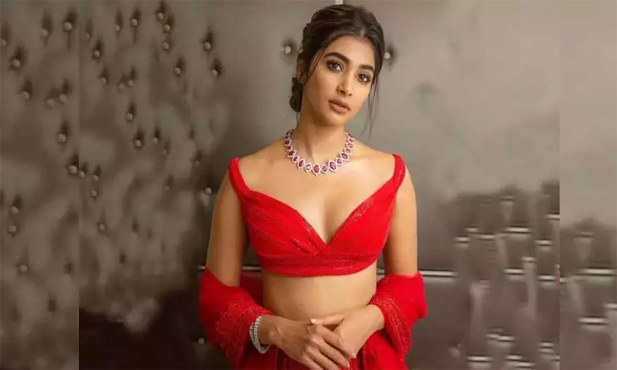 Pooja Hegde may not be available to act with that type of heroes 