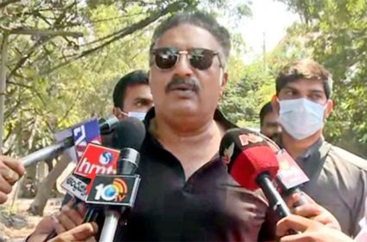 Prakash Raj and police reaches out to jubilee hills public school for cctv footage 
