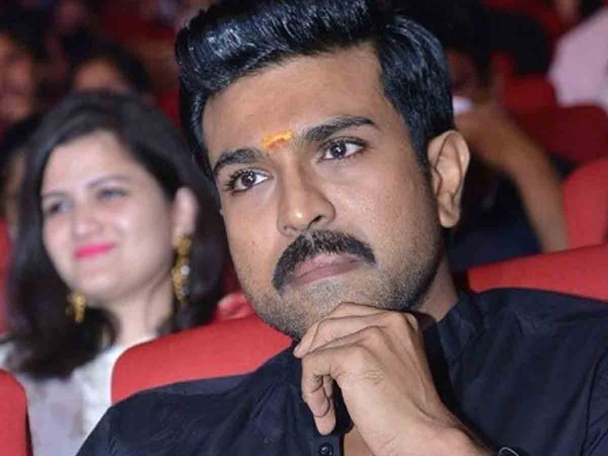 Ram Charan appeared in old look 