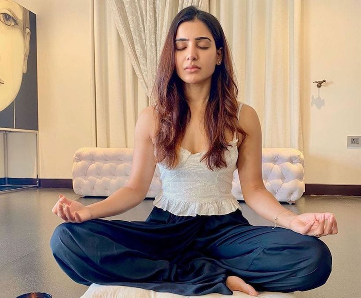 Samantha : స‌మంత మోస‌గ‌త్తెనా ? అంత ప‌ని చేసిందా ?