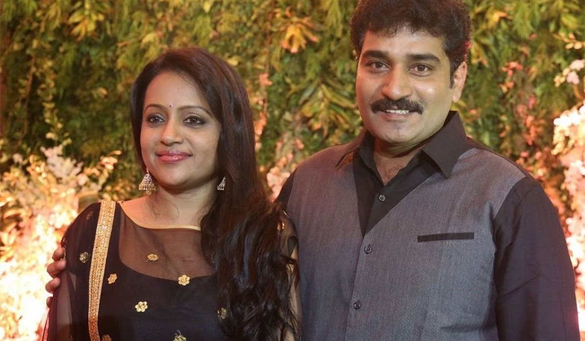 Suma : రాజీవ్ కనకాలపై సంచలన వ్యాఖ్యలు చేసిన సుమ.. నా భర్త అలాంటివాడే అంటూ..!