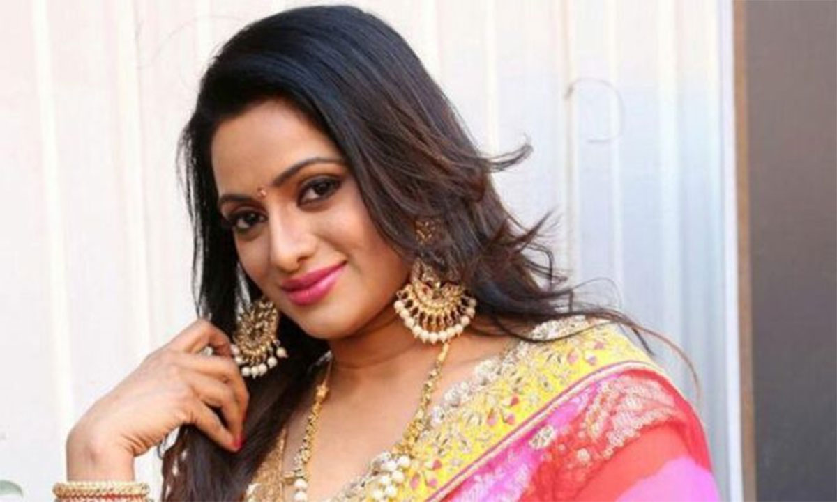 Udaya Bhanu first husband is not correct he was given trouble to her 