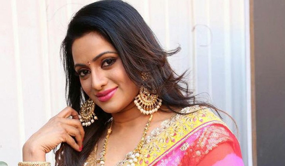 Udaya Bhanu left tollywood industry for these reasons 