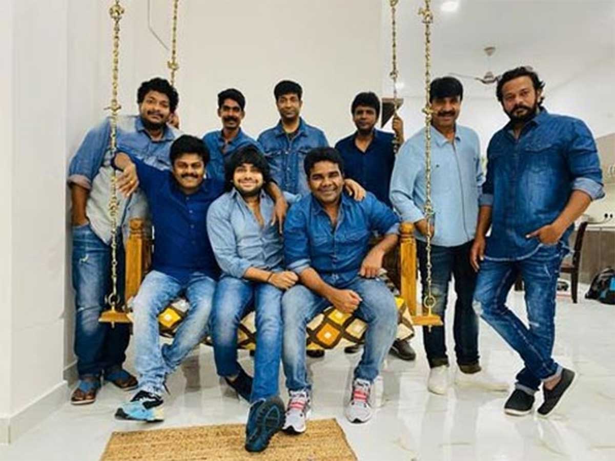 Tollywood comedians get together party 
