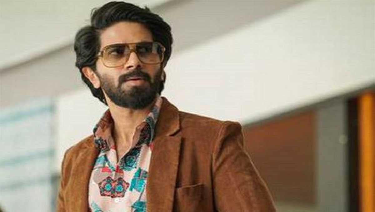 Dulquer Salmaan  kurup movie landed into trouble 