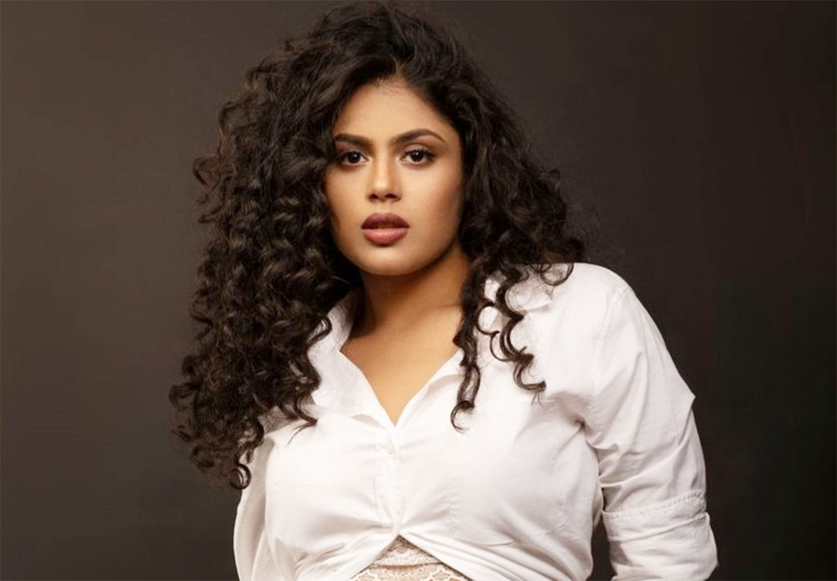 Faria Abdullah reportedly got a chance in manchu vishnu movie 