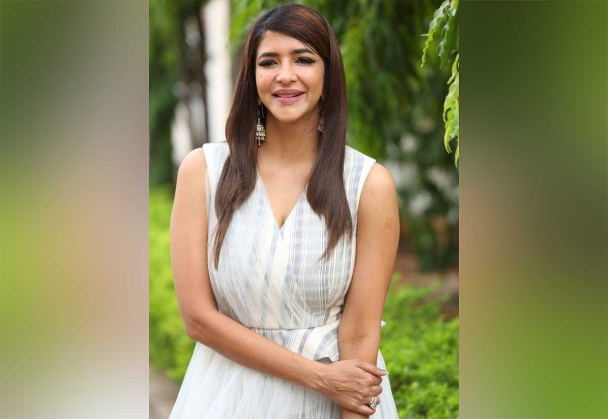 Manchu Lakshmi to act in mohan lal movie 
