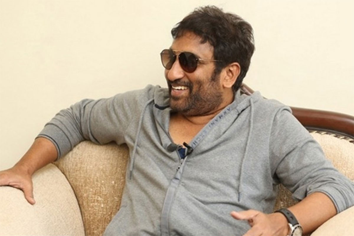 Srinu Vaitla told why he did not do movies with pawan kalyan and balakrishna 