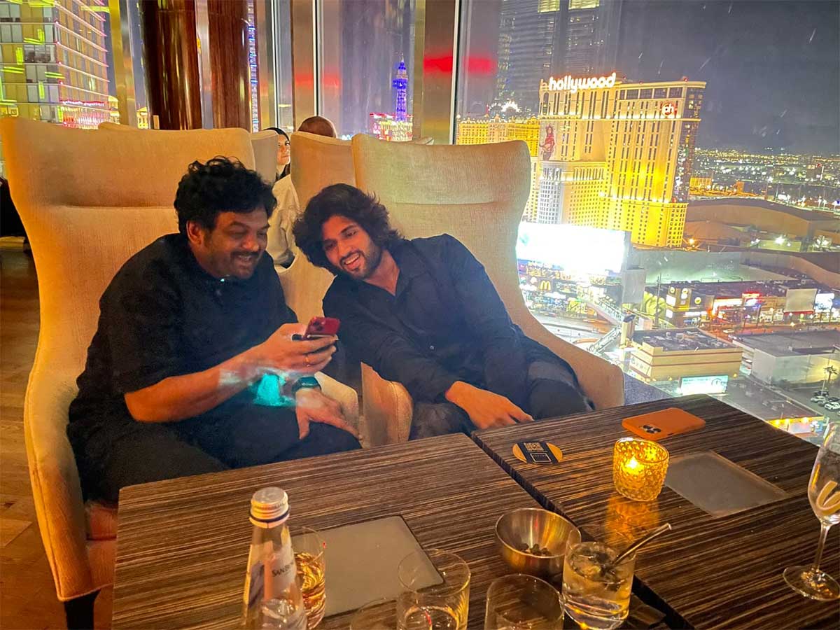 Liger Movie vijay devarakonda puri jagannadh enjoying in las vegas 