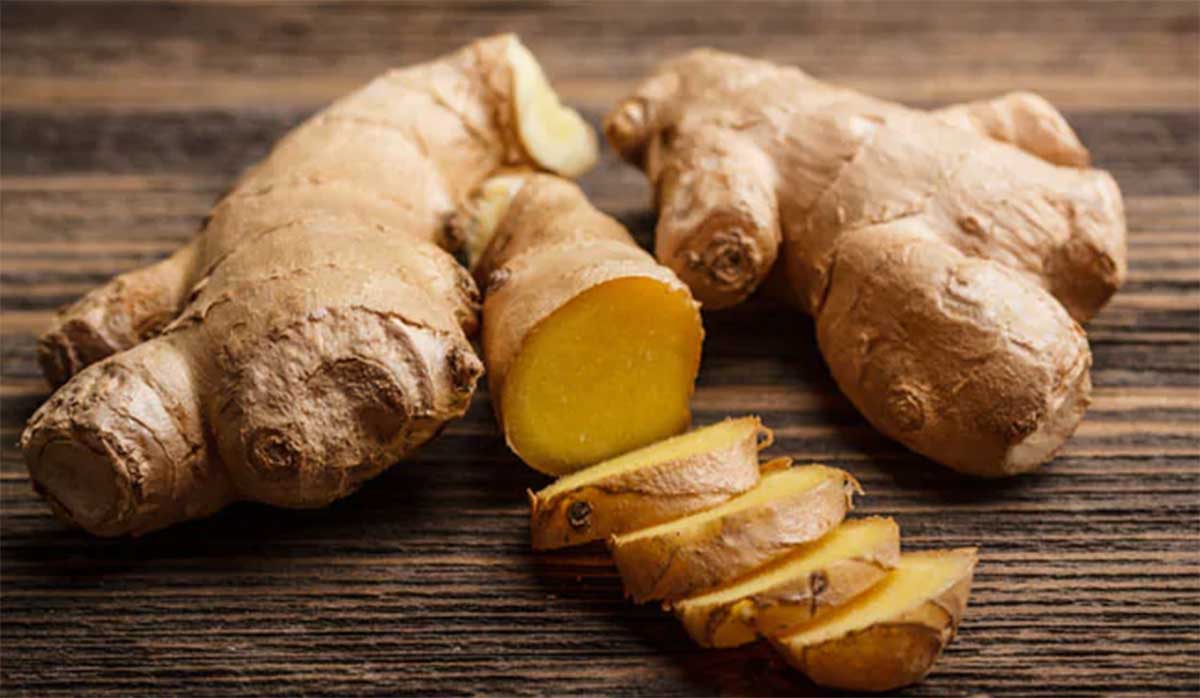 Health Tips take these foods daily in this season to keep body warm 