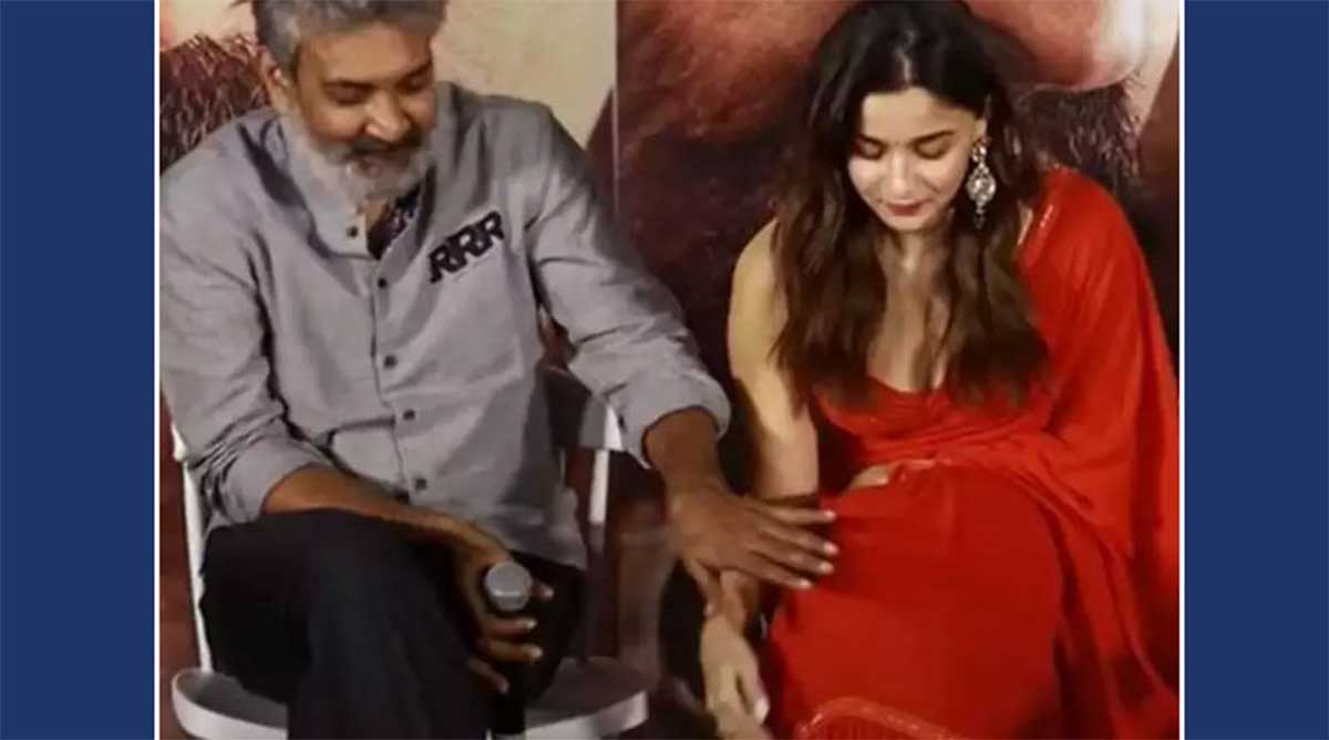 Alia Bhatt touched rajamouli feet 