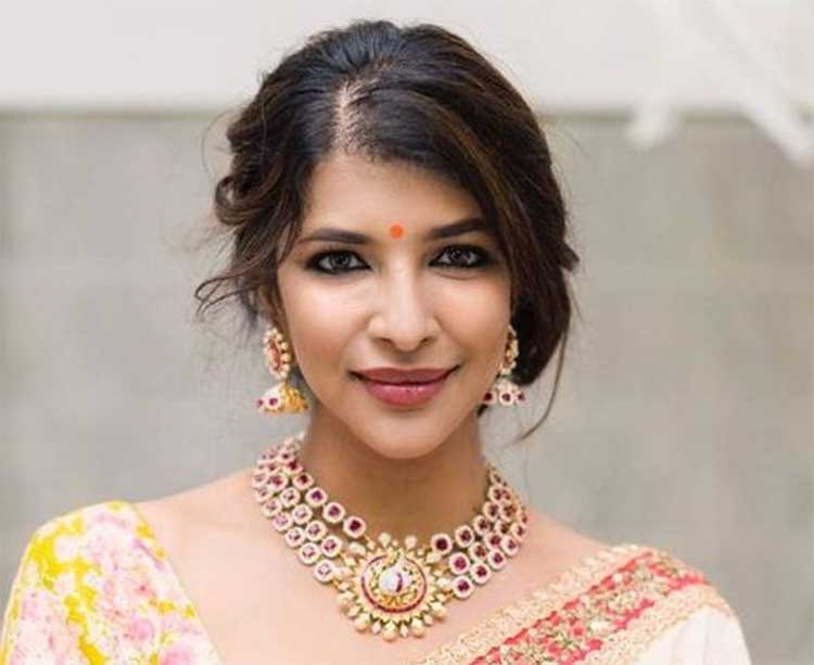 Manchu Lakshmi said kidneys selling situation viral tweet 
