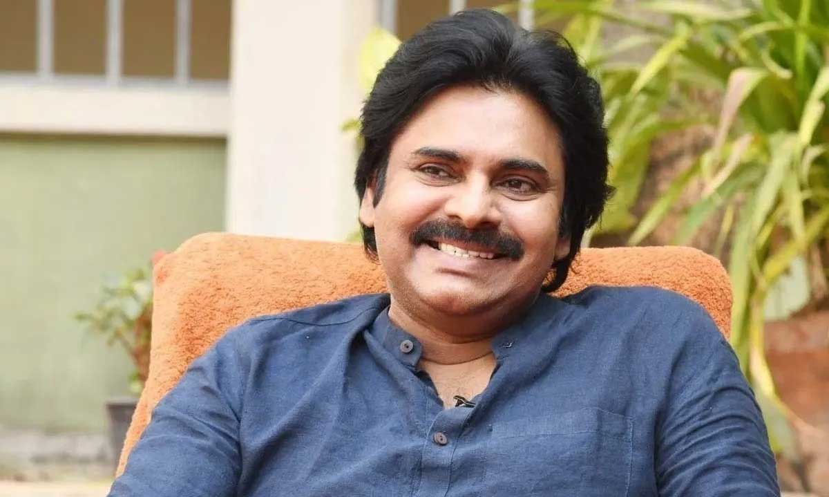 Pawan Kalyan going to meet his wife in russia 