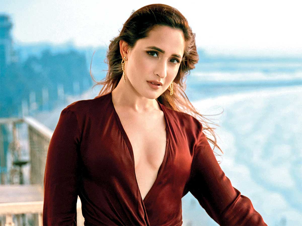 pragya jaiswal demanding more after the success of akhanda movie 