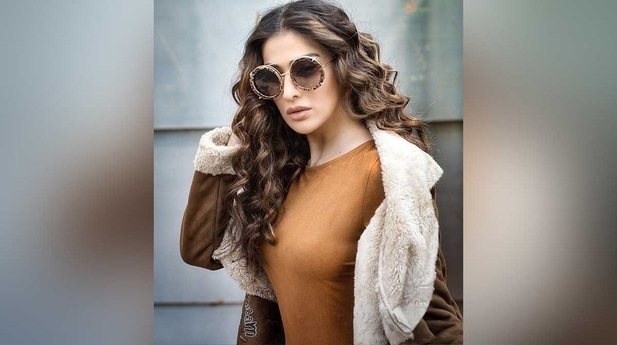 Rai Lakshmi latest trendy dress pic viral 