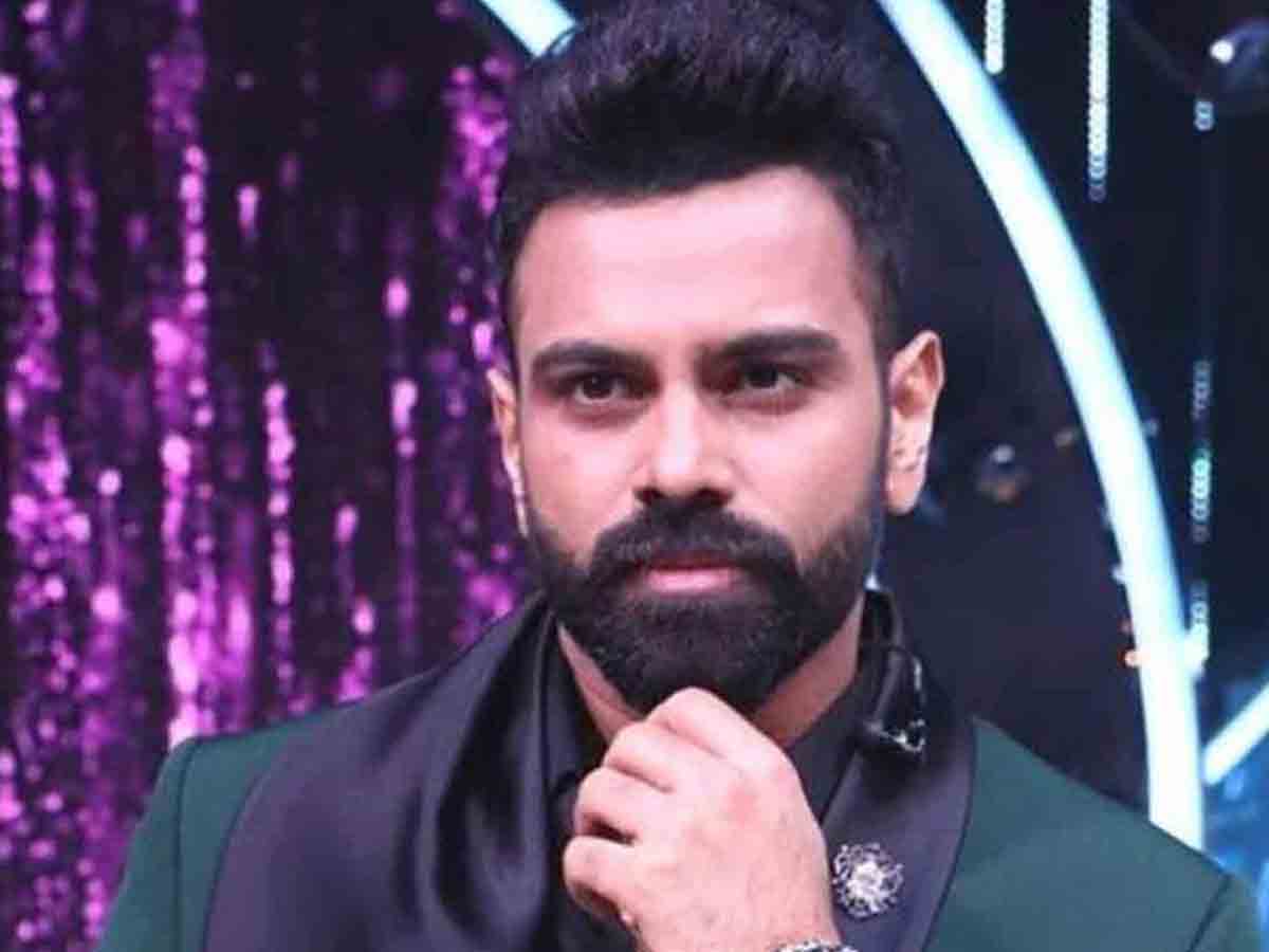 Sriram Chandra got support from prabhas family 