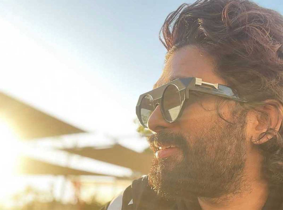 Allu Arjun daughter arha welcomed him 