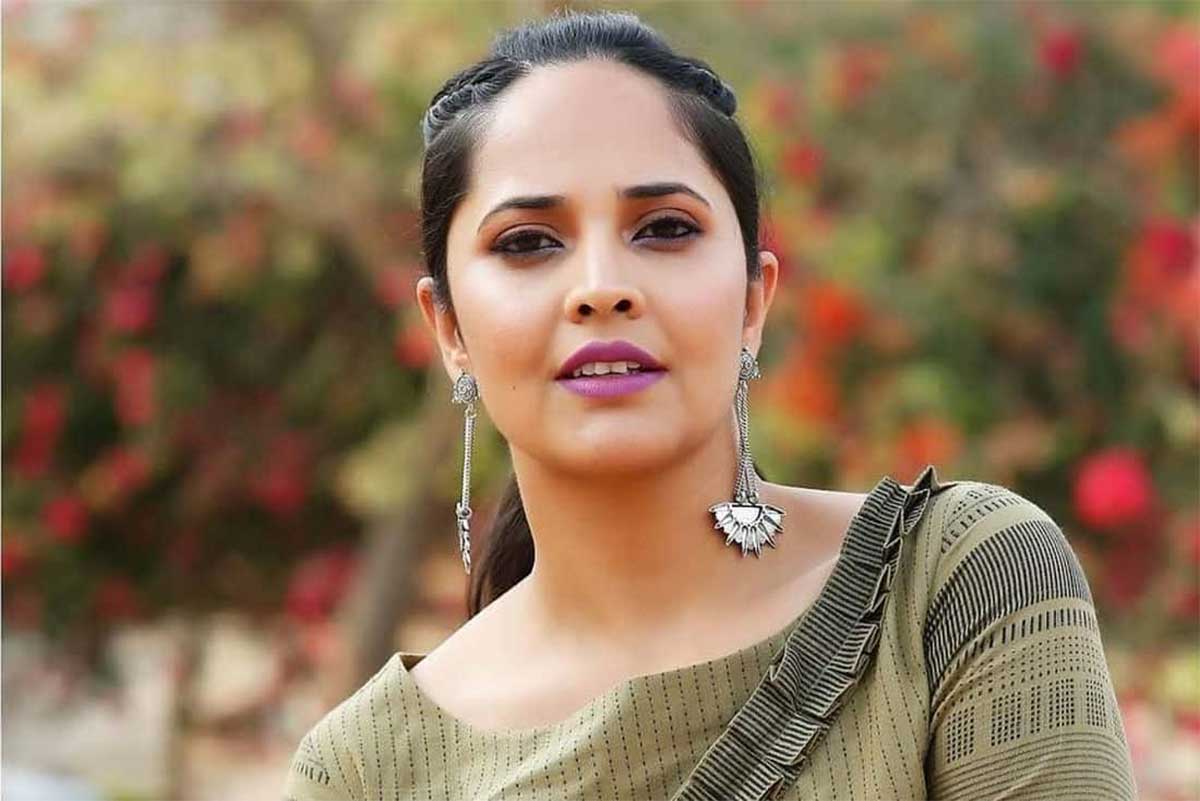 Anasuya Bharadwaj in republic day controversy netizen criticize her 