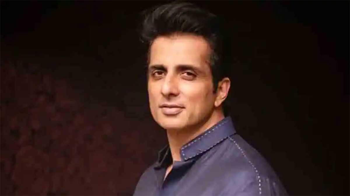 Sonu Sood  given clarity on his entry into politics 